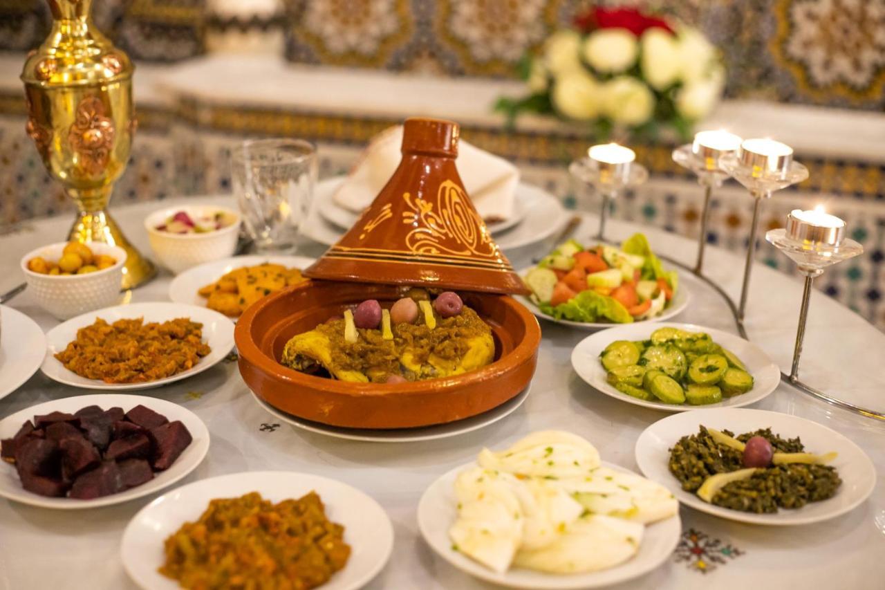 Riad Anis פס מראה חיצוני תמונה