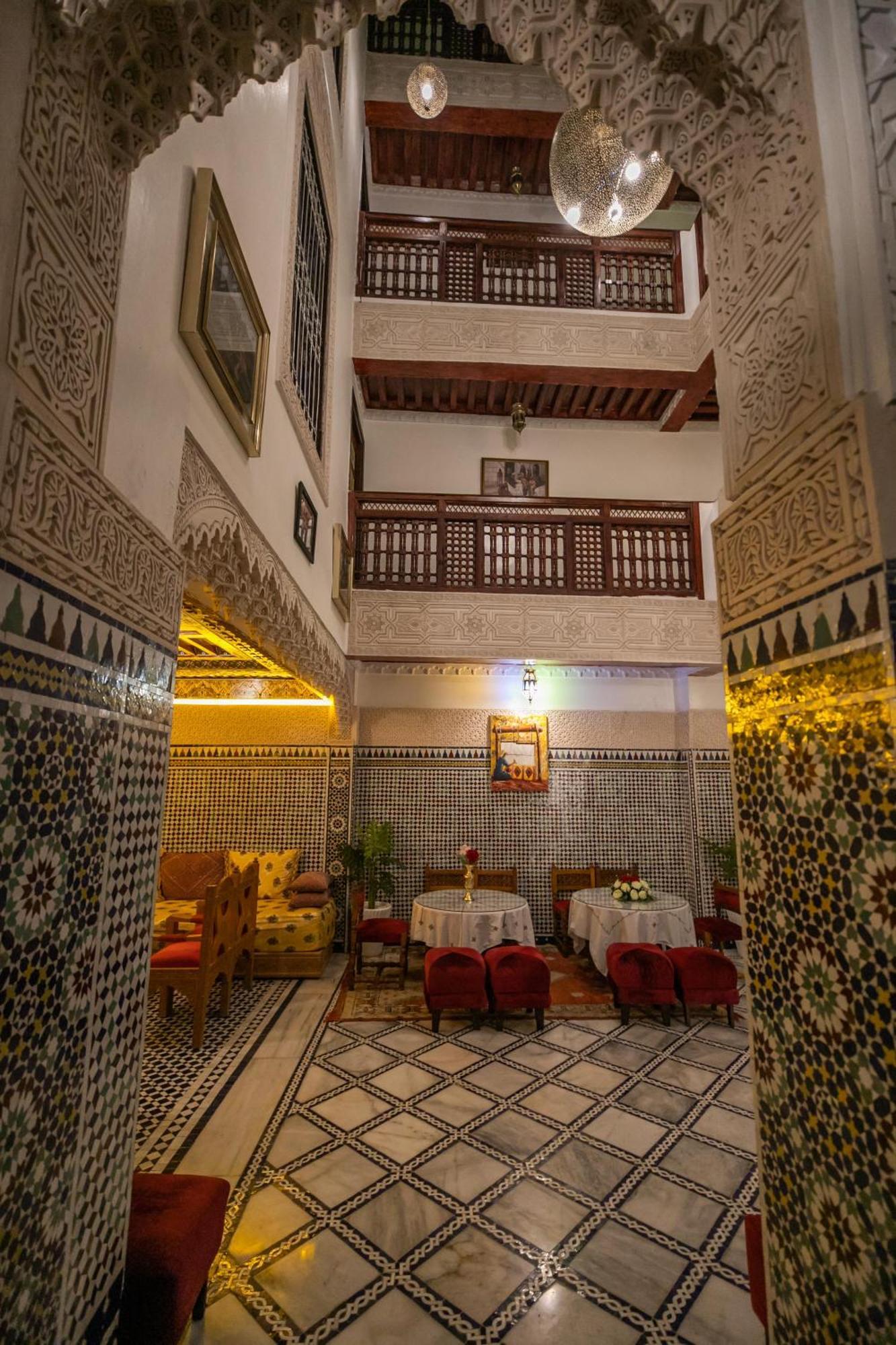 Riad Anis פס מראה חיצוני תמונה
