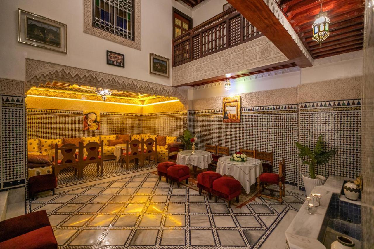 Riad Anis פס מראה חיצוני תמונה
