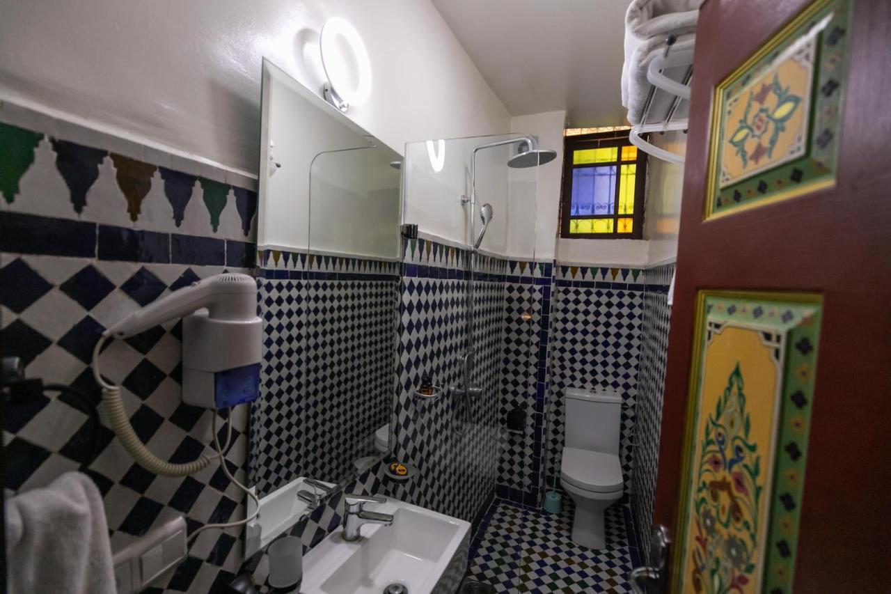 Riad Anis פס מראה חיצוני תמונה