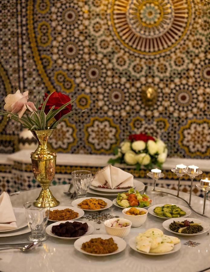 Riad Anis פס מראה חיצוני תמונה