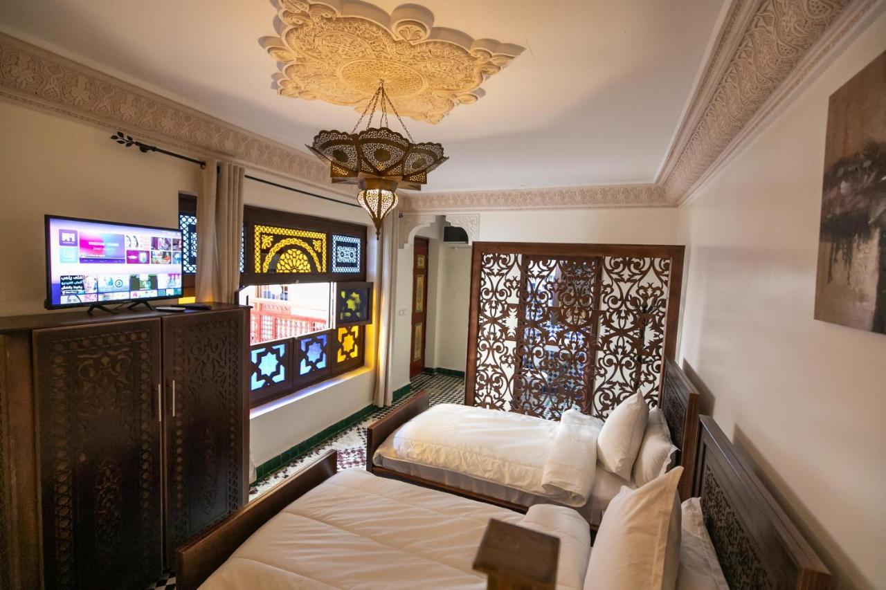 Riad Anis פס מראה חיצוני תמונה