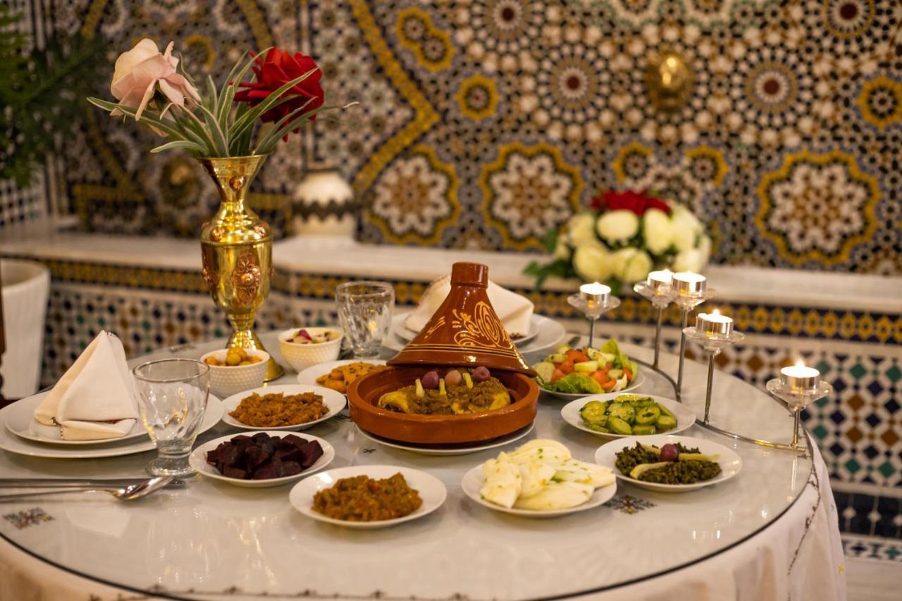 Riad Anis פס מראה חיצוני תמונה