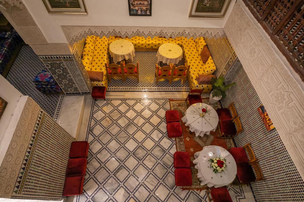 Riad Anis פס מראה חיצוני תמונה
