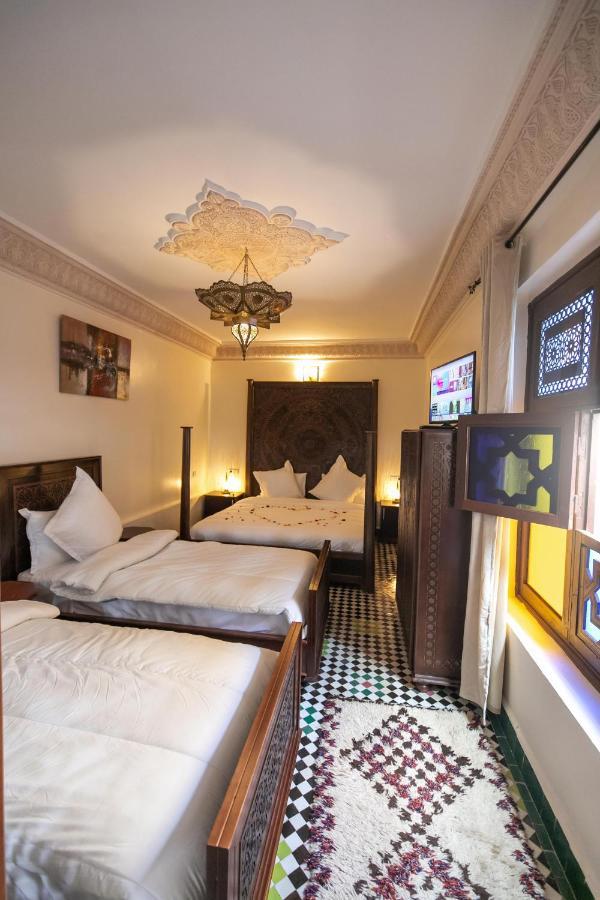 Riad Anis פס מראה חיצוני תמונה