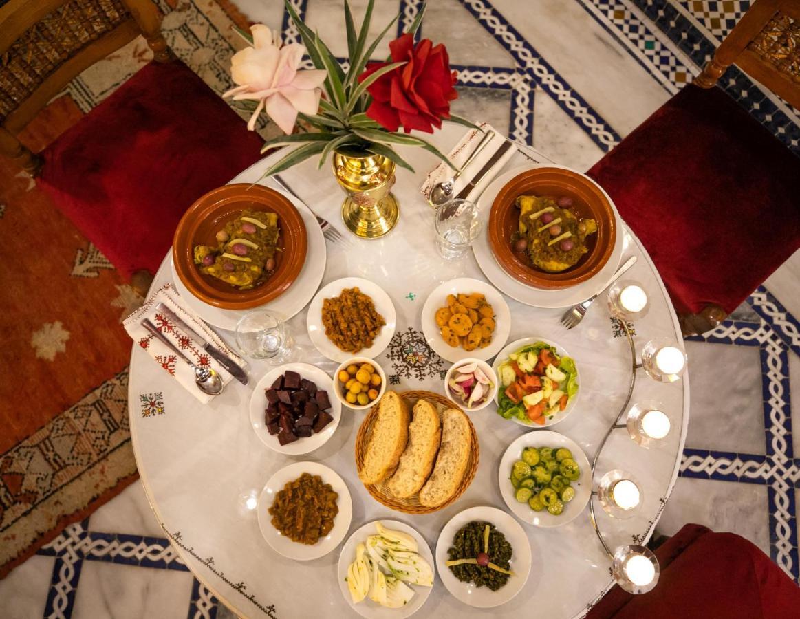 Riad Anis פס מראה חיצוני תמונה